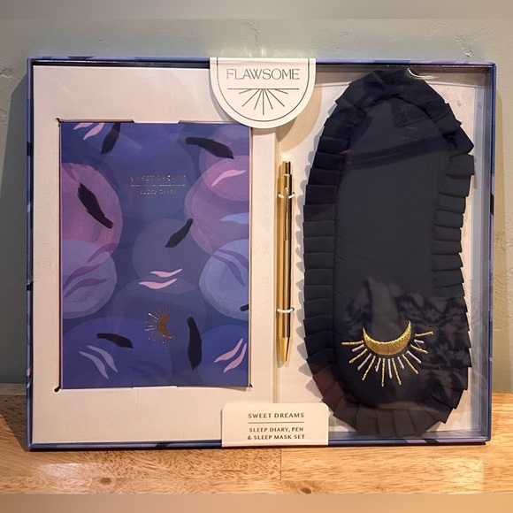 Flawsome Sweet Dreams Sleep Diary, Pen & Sleep Mask Set. Brand New In Box. - Picture 3 of 10